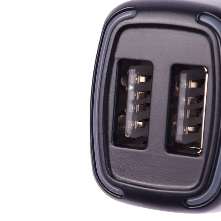 شارژر فندکی خودرو رسی Q05L 2.4A 12W Recci+ کابل لایتنینگ